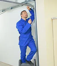 Chicago Garage Door Shop Chicago, IL 773-627-5494 - emer-service